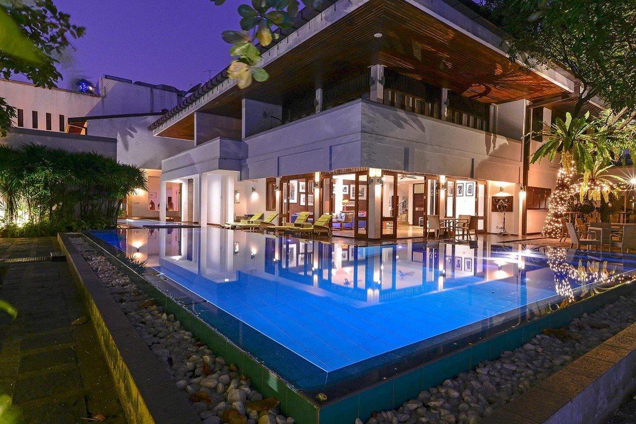 Colombo Court Hotel & Spa Exteriör bild