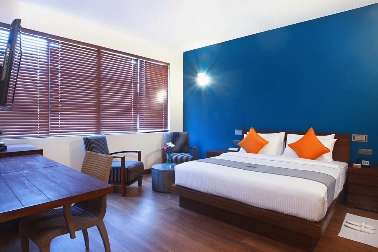 Colombo Court Hotel & Spa Exteriör bild